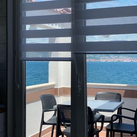 Seaview Apartment Rose 2 Трогир Екстериор снимка